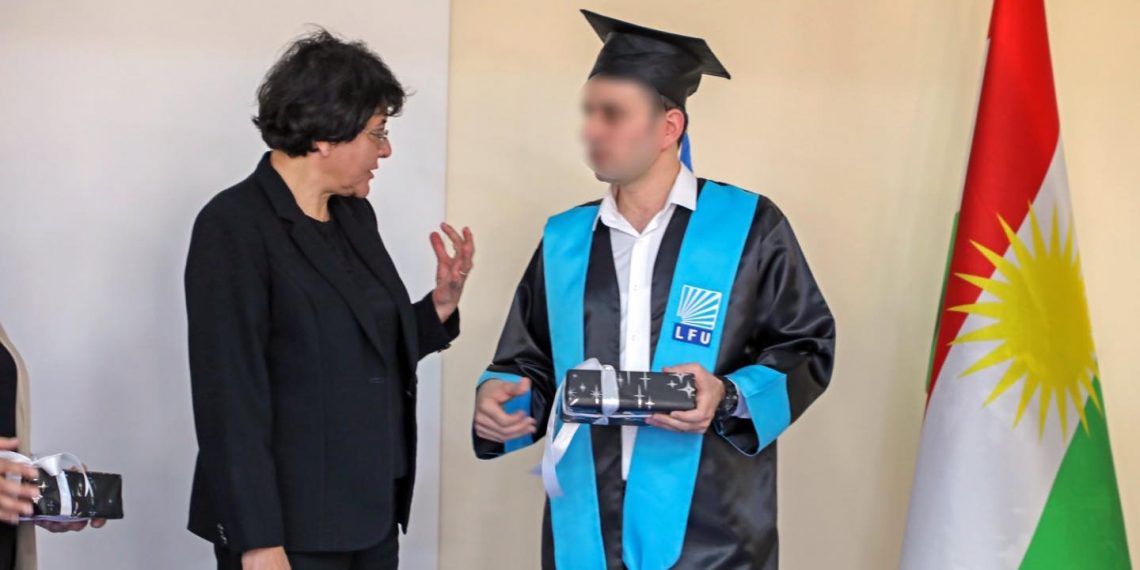 “بەخشینی بڕوانامە بە سزادراو لێخۆشبون نییە لە تاوانەكەی”