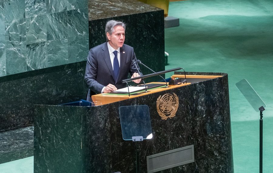 وەزیری دەرەوەی ئەمریكا : تەنها لەیەك حاڵەت چەكی ئەتۆمی بەكاردەهێنین
