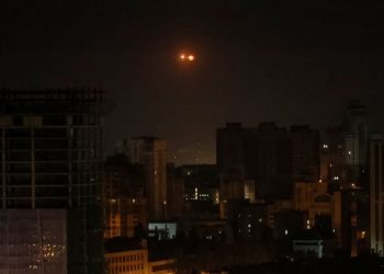 روسیا هێرشێكی فراوانی لە رێگەی درۆنەوە بۆ سەر كیێف دەست پێكرد