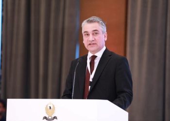 جوتیار عادل: قەرزاری هەڵویستی مامۆستایان و فەرمانبەرانین